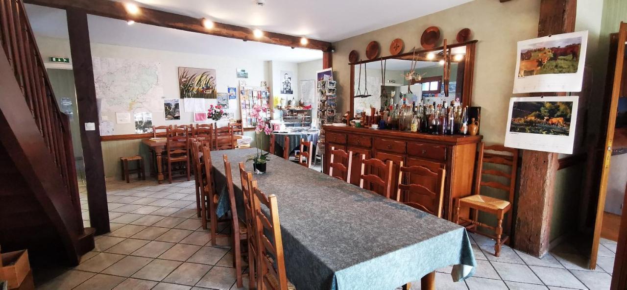 Bed and Breakfast Le Fidele Saint-Chamant Экстерьер фото