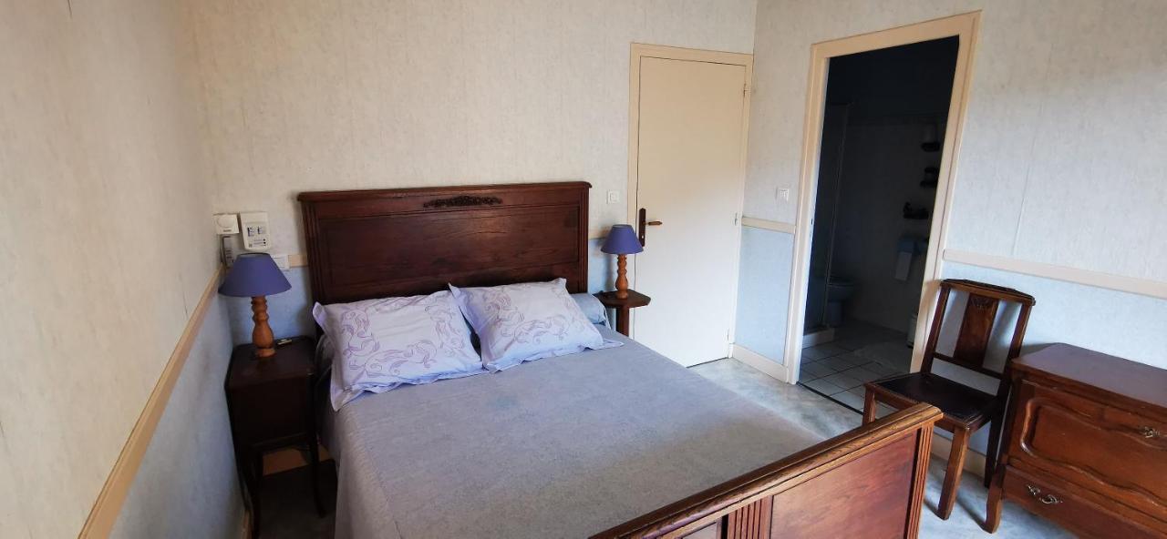 Bed and Breakfast Le Fidele Saint-Chamant Экстерьер фото