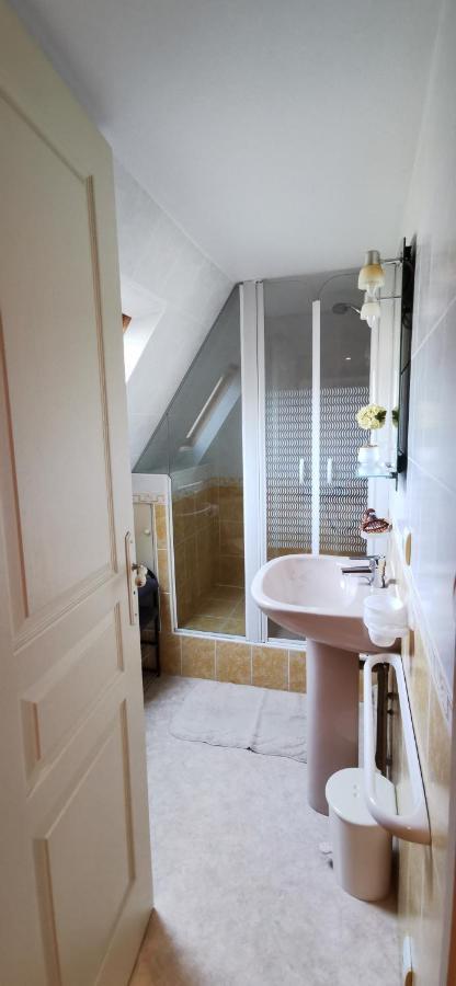 Bed and Breakfast Le Fidele Saint-Chamant Экстерьер фото